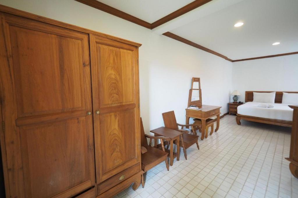 Fah Place Hotel Нан Екстериор снимка