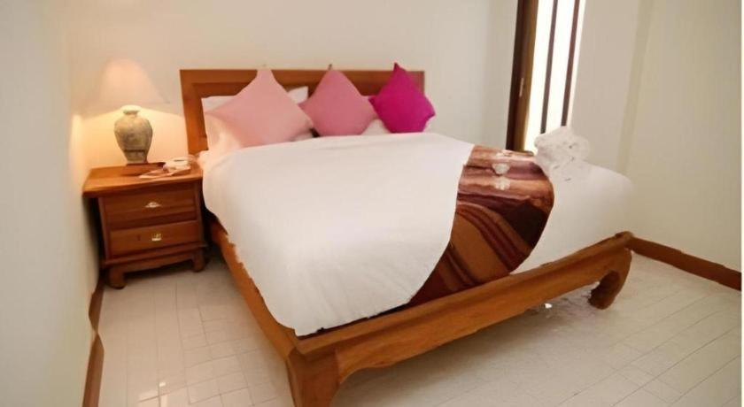 Fah Place Hotel Нан Екстериор снимка