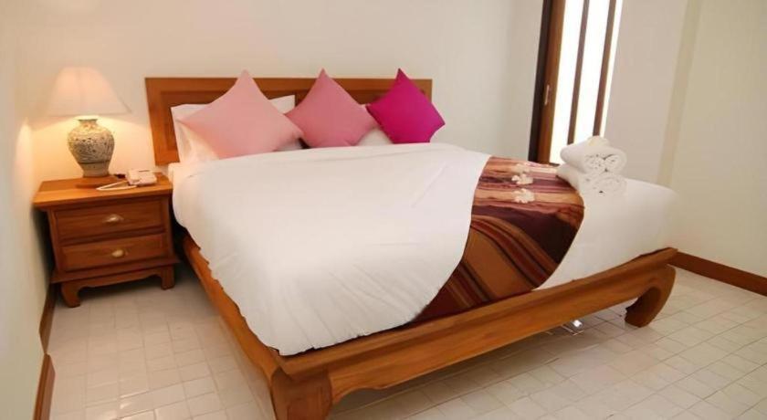 Fah Place Hotel Нан Екстериор снимка