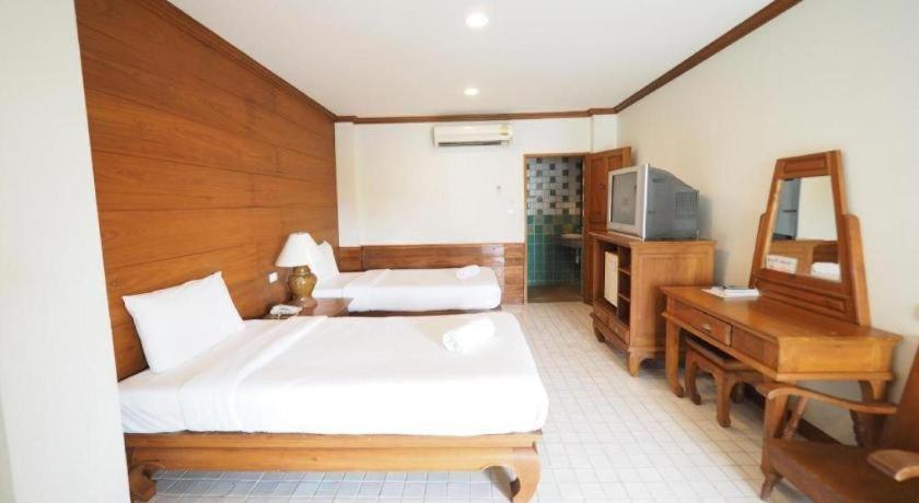 Fah Place Hotel Нан Екстериор снимка